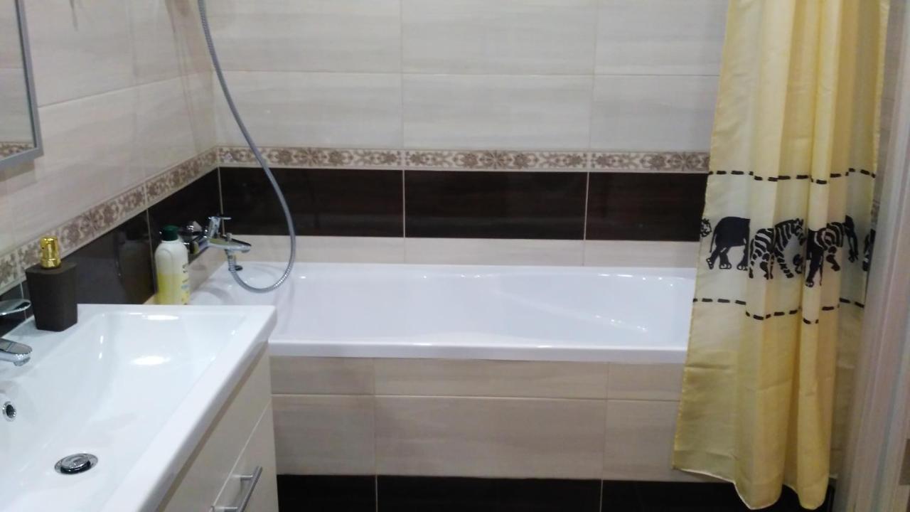 New On Zhasmynova Street 5b Apartment *
