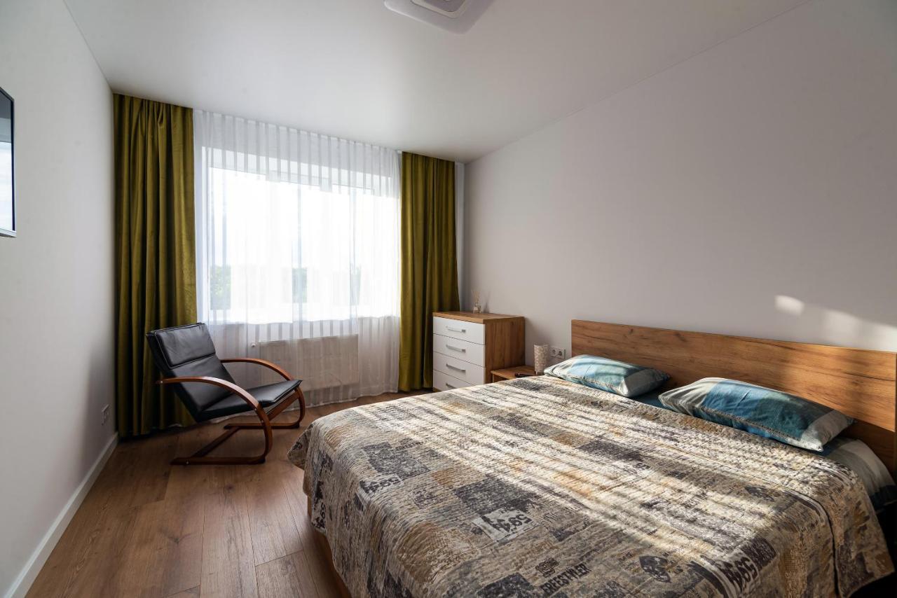 New On Zhasmynova Street 5b Apartment