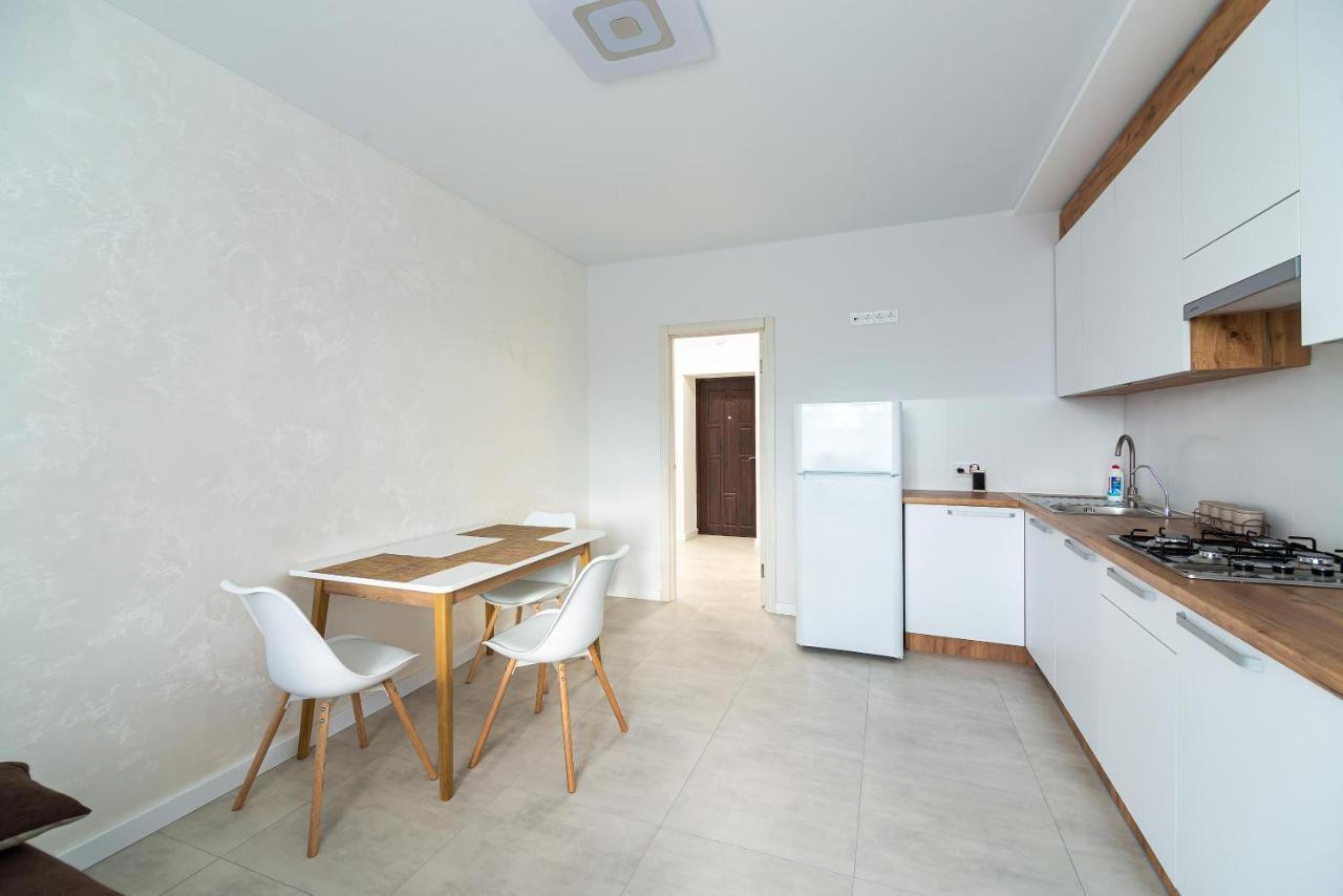 Apartment New On Zhasmynova Street 5b Lviv