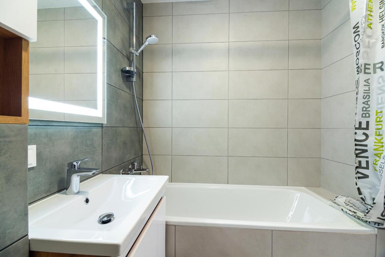 Apartment New On Zhasmynova Street 5b Lviv