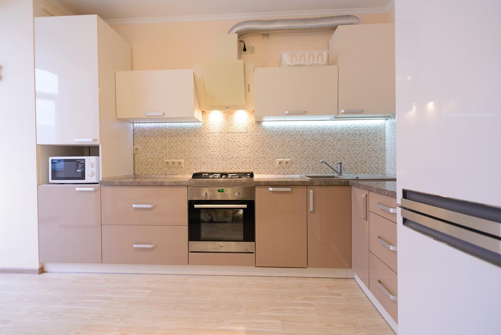 New On Zhasmynova Street 5b * Lviv
