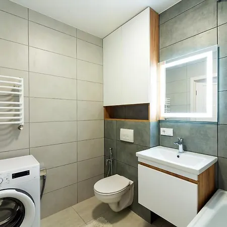 New Apartment On Zhasmynova Street 5B Lviv Exterior photo