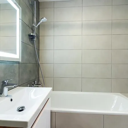 New Apartment On Zhasmynova Street 5B Lviv Exterior photo