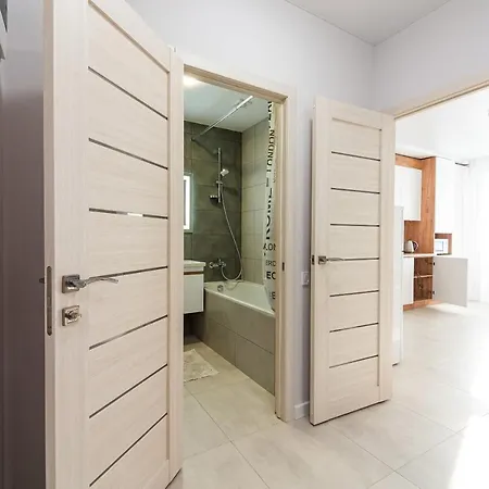 New Apartment On Zhasmynova Street 5B Lviv Exterior photo